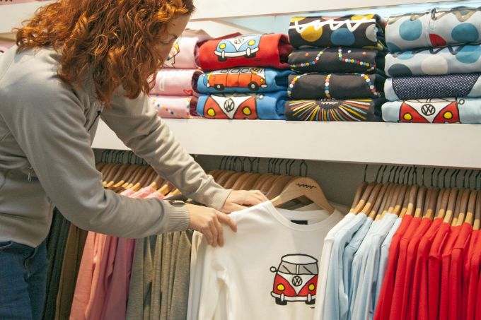 【徹底比較】オリジナルTシャツにおすすめのプリント方法は?